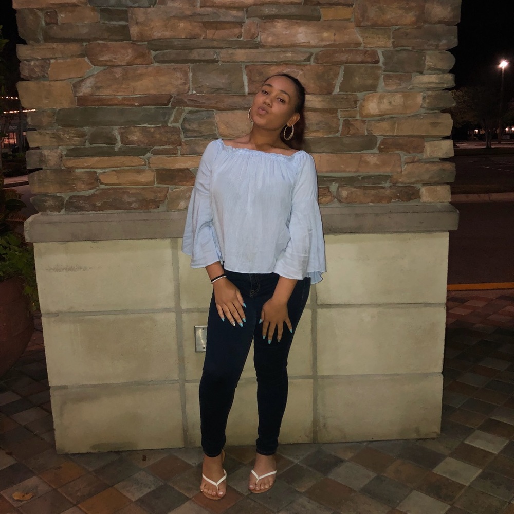 Meet your Posher, Kiara